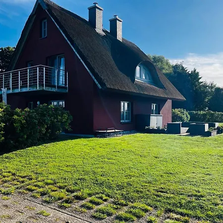 بيت للعطل Hofblick Gut Gustrowerhoefen Altefähr