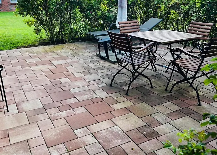 Hofblick Gut Gustrowerhöfen Ferienhaus *