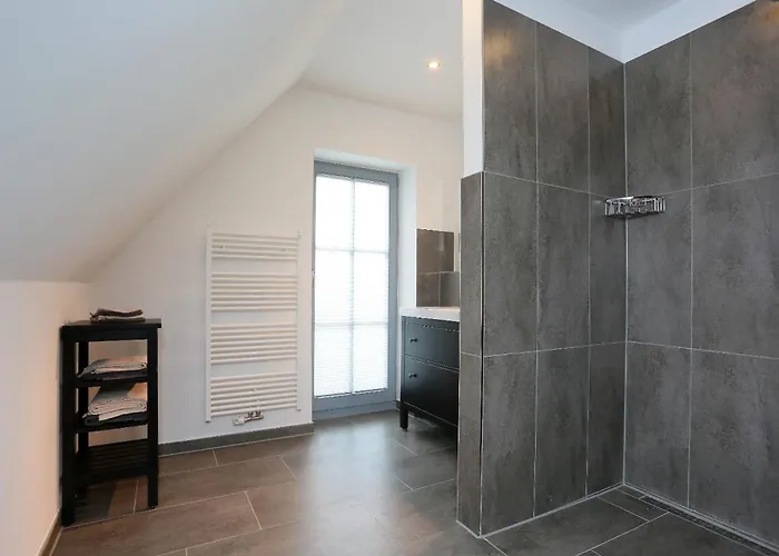 Ferienhaus Hofblick Gut Gustrowerhöfen Altefähr